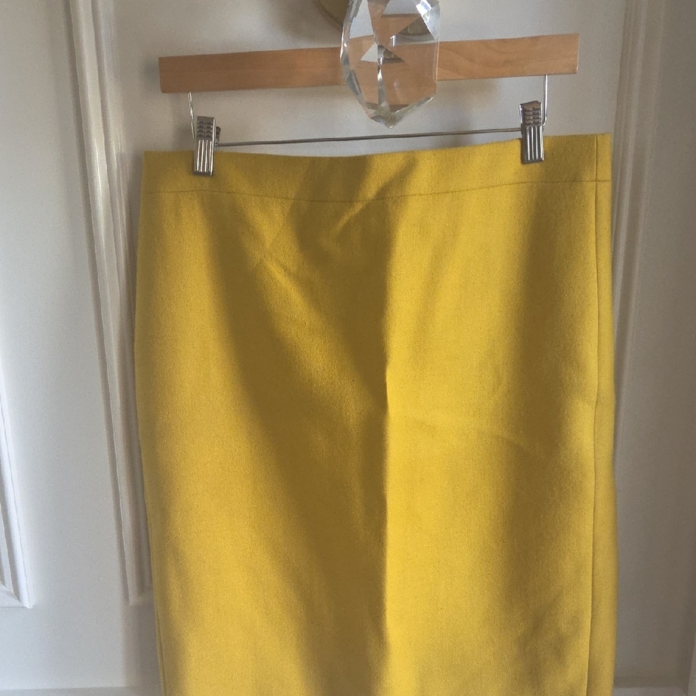 Elegant Yellow Skirt